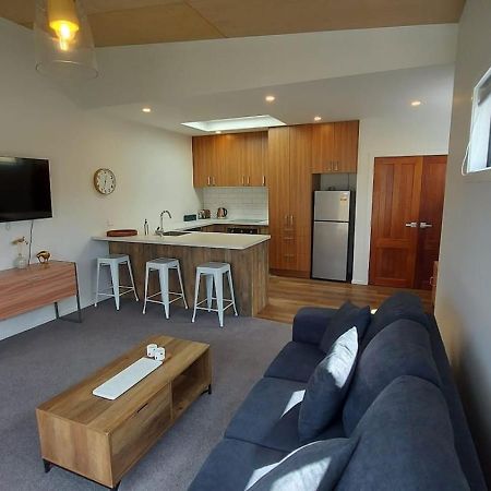Sleek Suite By The Sand 1-Bedroom Dunedin Dış mekan fotoğraf